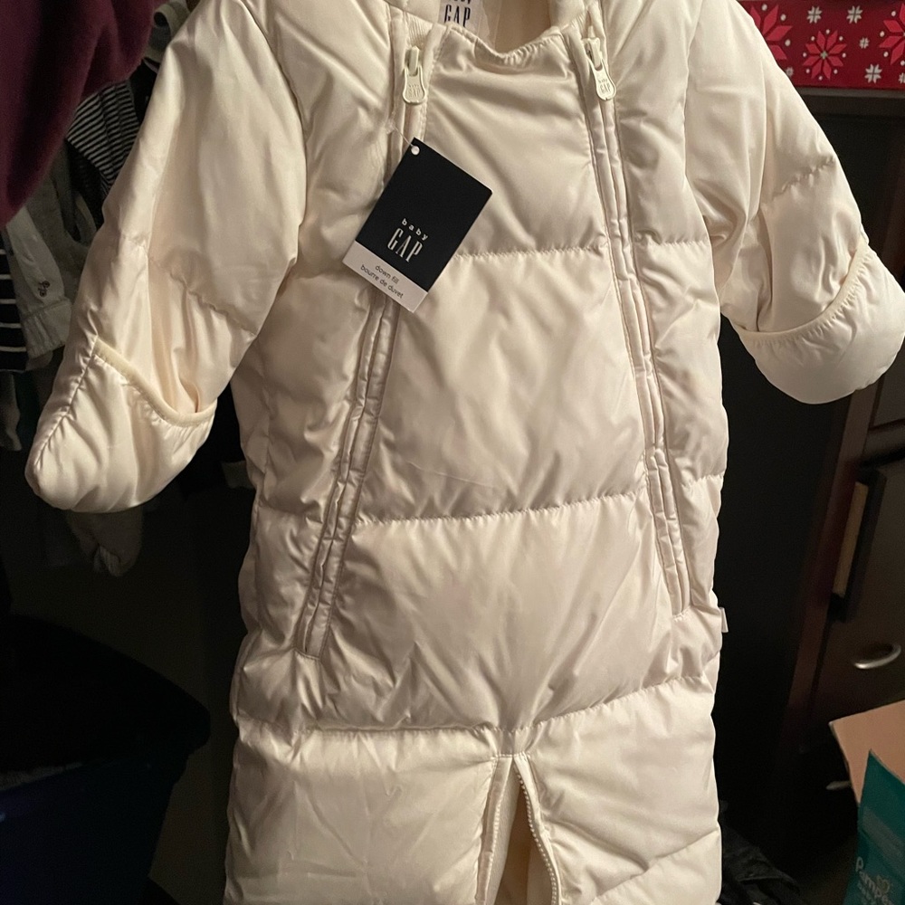 Baby gap down fill cream jacket 3-6 months new with tags